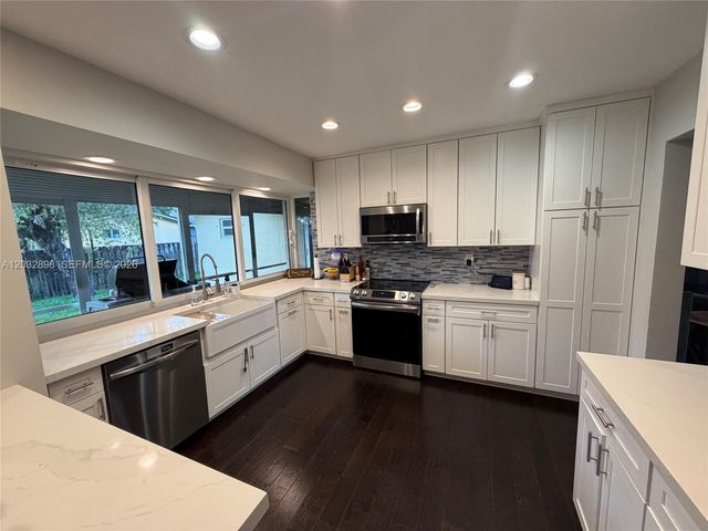 8907 SW 49th Ct 0, Cooper City, FL 33328