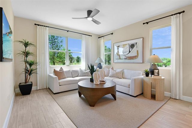 190 BLUE STAR COURT, Tavares, FL 32778