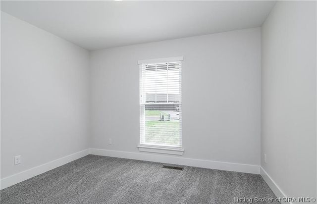 8008 Turf Way Trail, Sellersburg, IN 47111