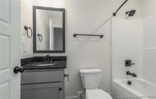 8008 Turf Way Trail, Sellersburg, IN 47111