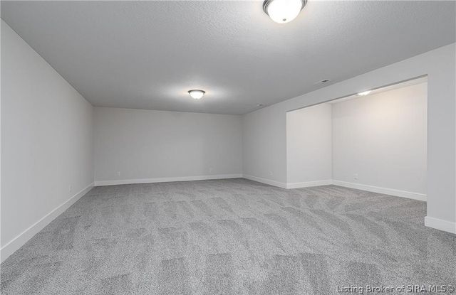 8008 Turf Way Trail, Sellersburg, IN 47111