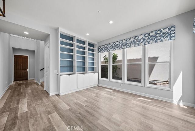 20752 Spruce, Porter Ranch, CA 91326