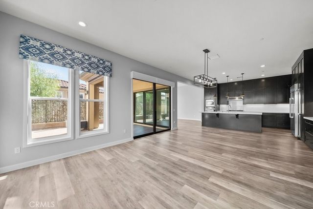 20752 Spruce, Porter Ranch, CA 91326