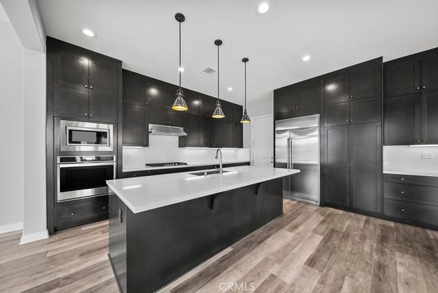 20752 Spruce, Porter Ranch, CA 91326