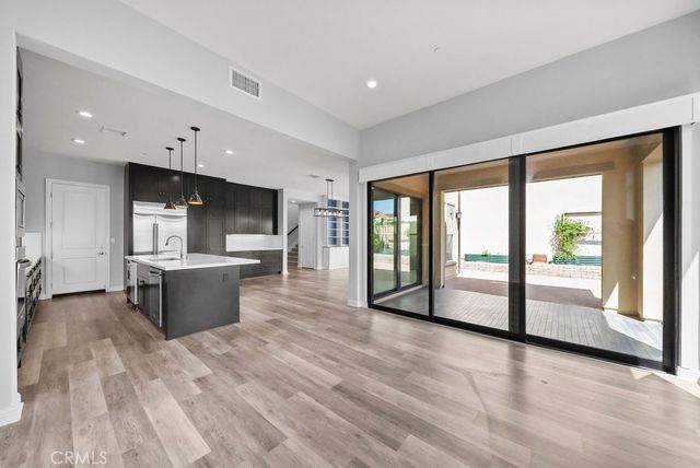 20752 Spruce, Porter Ranch, CA 91326