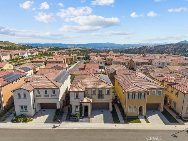 20752 Spruce, Porter Ranch, CA 91326