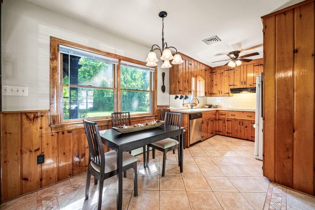 44 ANDOVER RD, Glenmoore, PA 19343