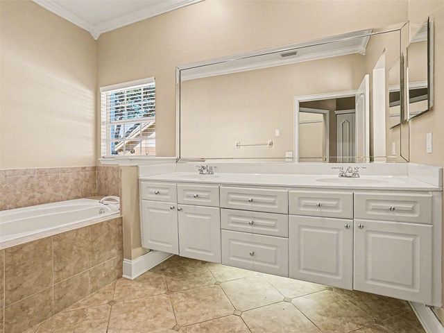 1221 VALLEY CREEK RUN, Winter Park, FL 32792