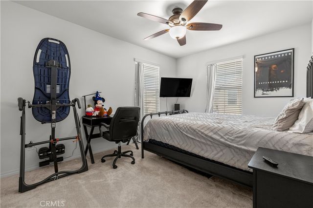 2476 Gunner Ridge, Rialto, CA 92377