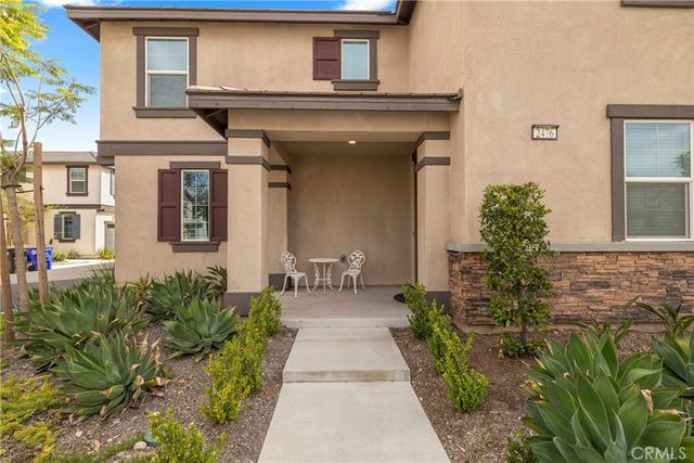 2476 Gunner Ridge, Rialto, CA 92377