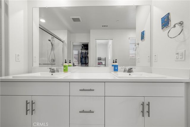 2476 Gunner Ridge, Rialto, CA 92377