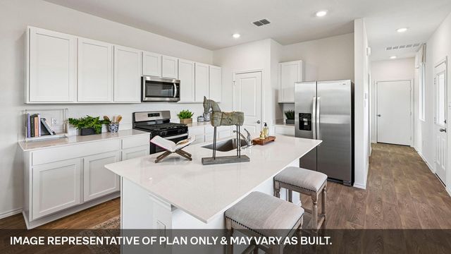 328 George Neggan LN, Bastrop, TX 78602