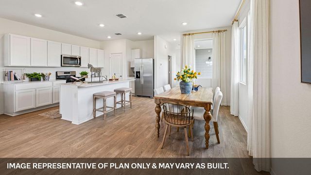 328 George Neggan LN, Bastrop, TX 78602