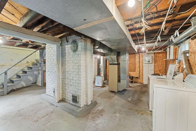206 Carlton Avenue, Cloquet, MN 55720