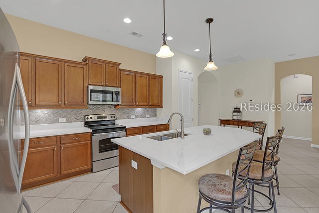 4 Waterview Ct, Bluffton, SC 29910