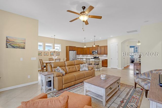 4 Waterview Ct, Bluffton, SC 29910