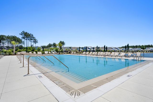 4 Waterview Ct, Bluffton, SC 29910