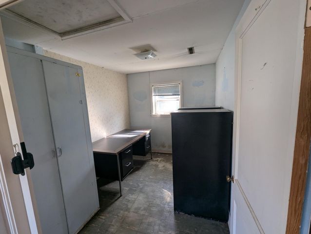 616 E Adolphus Avenue, Fergus Falls, MN 56537