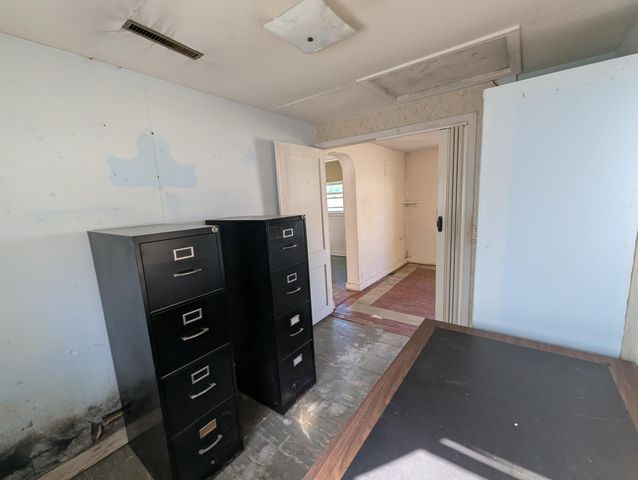 616 E Adolphus Avenue, Fergus Falls, MN 56537