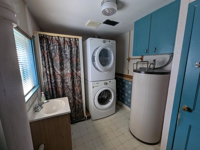 616 E Adolphus Avenue, Fergus Falls, MN 56537