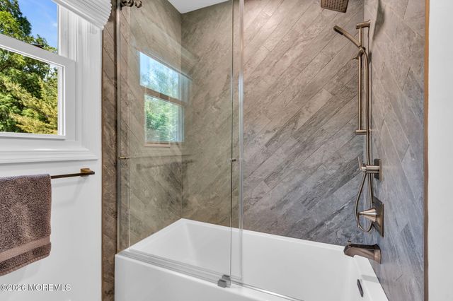 14 Scott Drive, Morganville, NJ 07751
