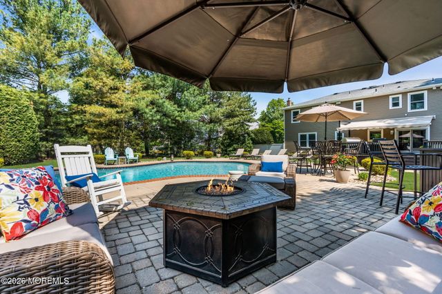 14 Scott Drive, Morganville, NJ 07751
