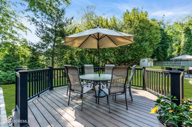 14 Scott Drive, Morganville, NJ 07751