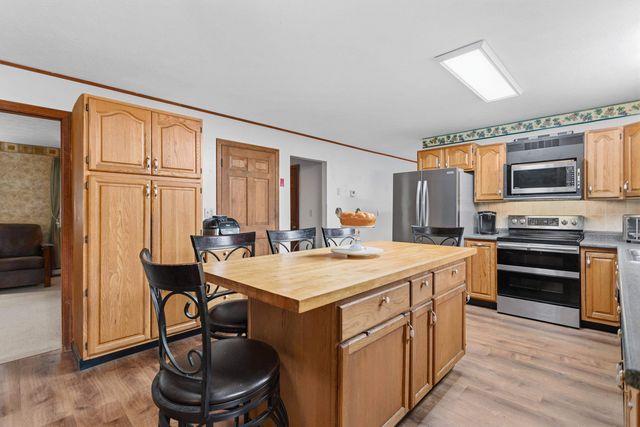 438 Pembroke Street, Pembroke, NH 03275
