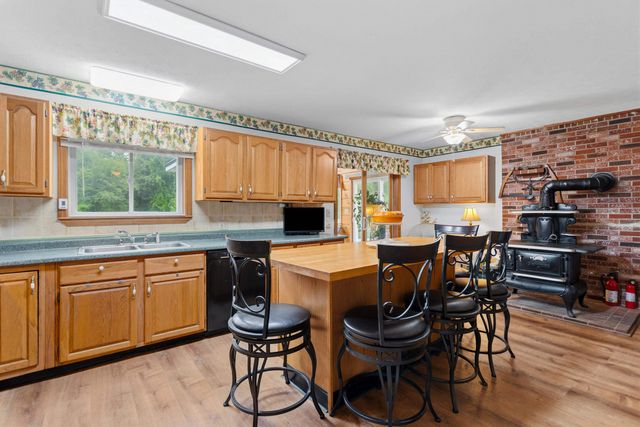 438 Pembroke Street, Pembroke, NH 03275