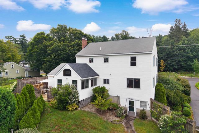 438 Pembroke Street, Pembroke, NH 03275