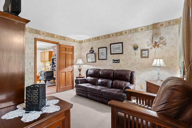 438 Pembroke Street, Pembroke, NH 03275