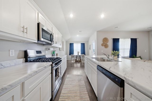 14407 N 76th East Avenue, Collinsville, OK 74021