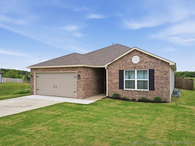 14407 N 76th East Avenue, Collinsville, OK 74021
