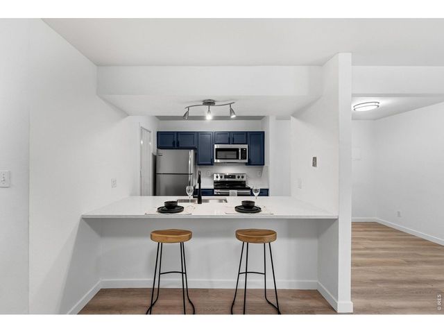 3790 Iris Ave B, Boulder, CO 80301