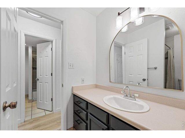 3790 Iris Ave B, Boulder, CO 80301