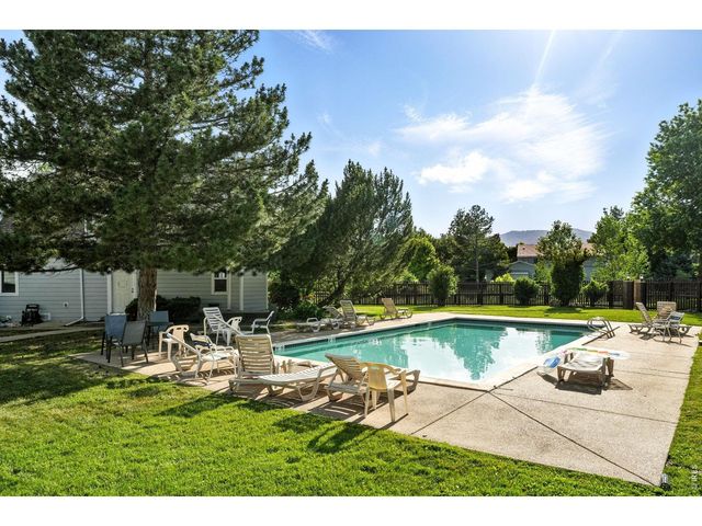 3790 Iris Ave B, Boulder, CO 80301