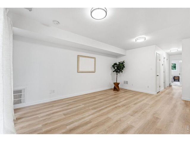 3790 Iris Ave B, Boulder, CO 80301