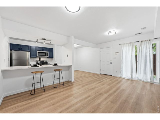 3790 Iris Ave B, Boulder, CO 80301