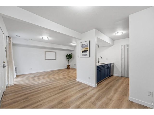 3790 Iris Ave B, Boulder, CO 80301