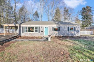 55 Woodbridge Road, Glastonbury, CT 06033