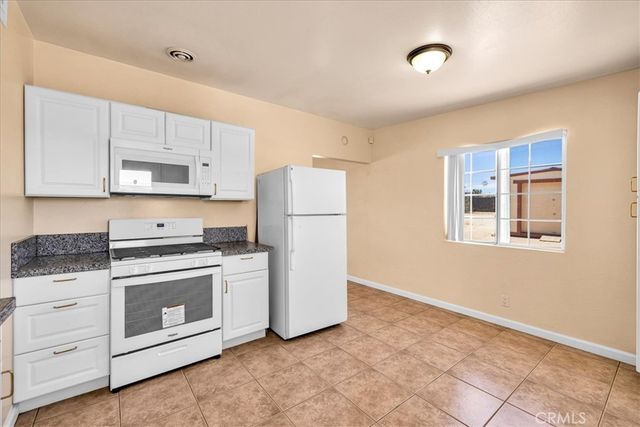 58382 Sunny Sands Drive, Yucca Valley, CA 92284
