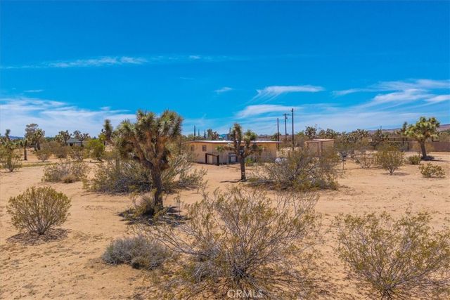 58382 Sunny Sands Drive, Yucca Valley, CA 92284