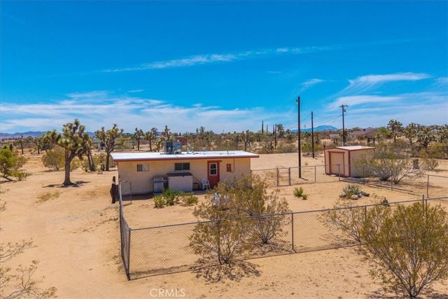 58382 Sunny Sands Drive, Yucca Valley, CA 92284