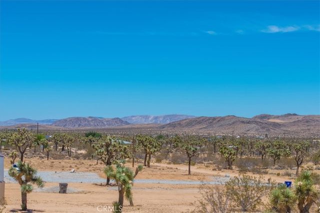 58382 Sunny Sands Drive, Yucca Valley, CA 92284