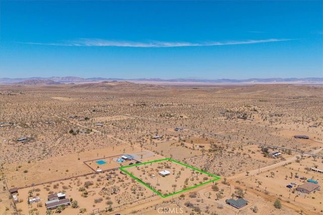 58382 Sunny Sands Drive, Yucca Valley, CA 92284
