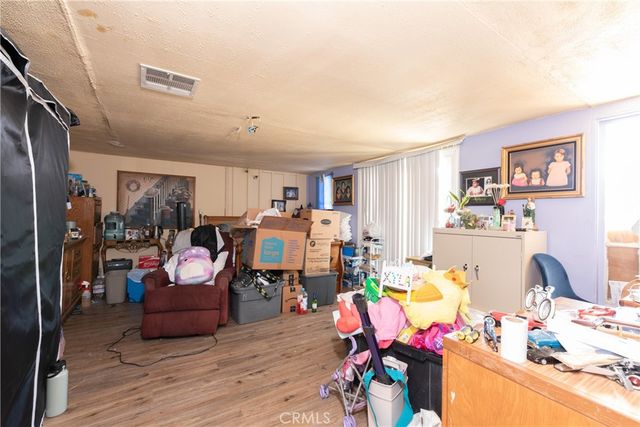 9205 Haddon Avenue, Sun Valley, CA 91352