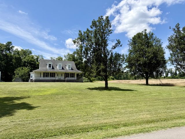 715 Clark Hollow Rd, Whitleyville, TN 38588
