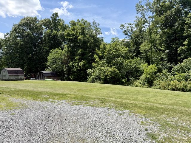 715 Clark Hollow Rd, Whitleyville, TN 38588