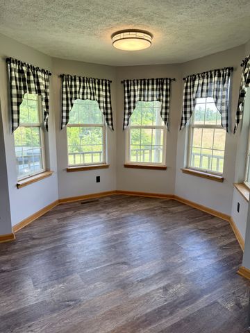 715 Clark Hollow Rd, Whitleyville, TN 38588