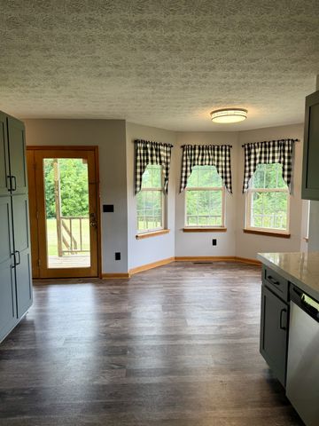 715 Clark Hollow Rd, Whitleyville, TN 38588